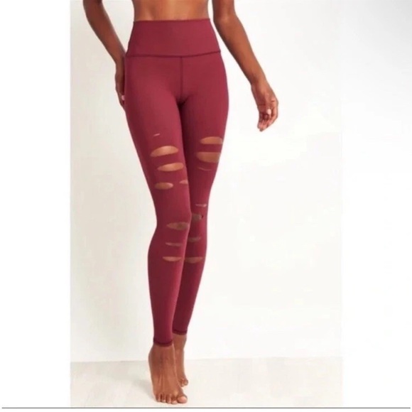 ALO Yoga Burgundy Leggings - Picture 1 of 8
